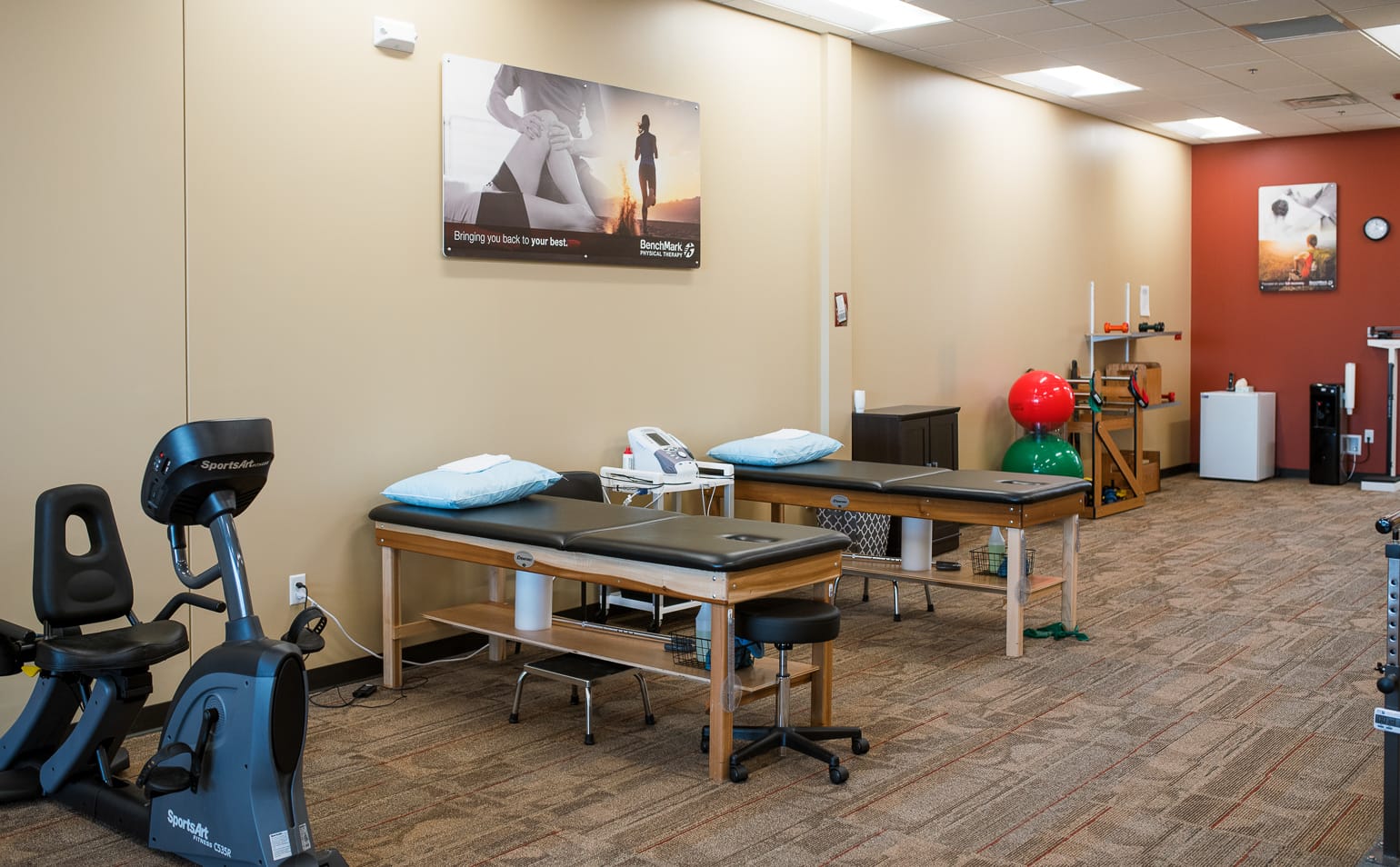 Physical Therapy In Jordan Creek IA BenchMark Physical Therapy   BenchMarkPhysicalTherapyJordanCreekinterior 01 